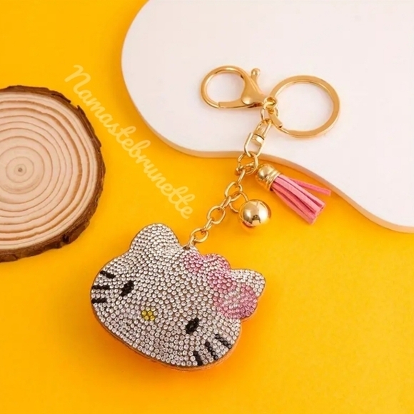 Hello Kitty Pink Bow Crystal Rhinestone Keychain Bag Charm With Tan Tass… - Picture 3 of 14
